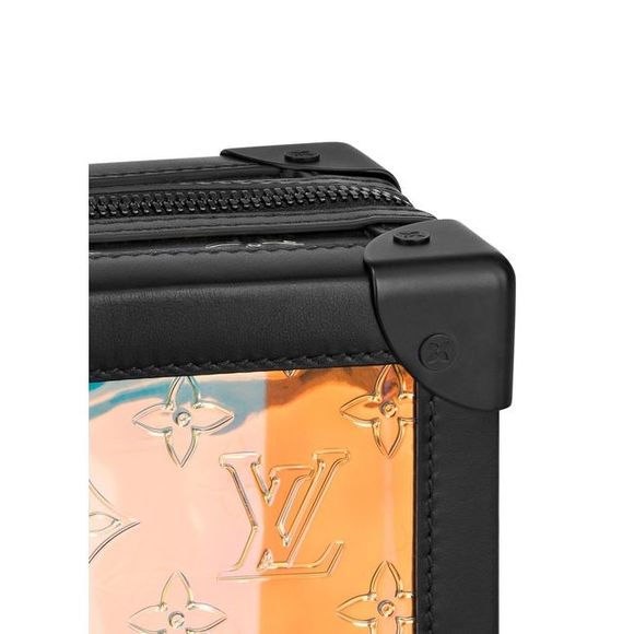 LOUIS VUITTON Soft Trunk Black/Multicolor Monogram Prism Plastic Messenger Bag - Picture 3 of 6